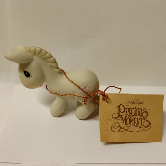 Vintage Johnathan & David PRECIOUS MOMENTS Figure Porcelain Sculptured Animal - Picture 2 of 10